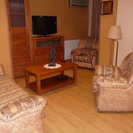 Apartamento Turístico Guara Casa Castro Barbastro Exterior foto