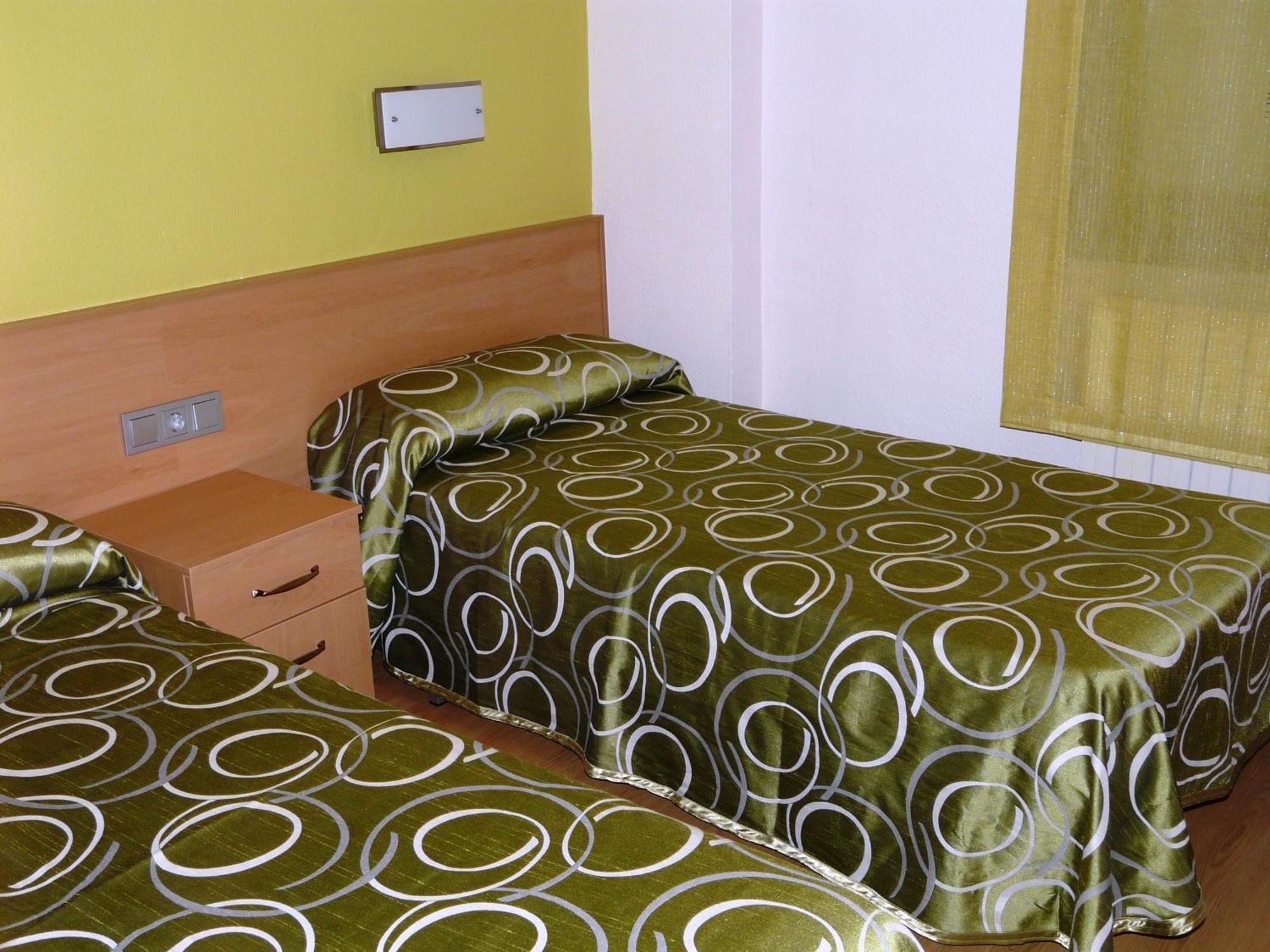 Apartamento Turístico Guara Casa Castro Barbastro Exterior foto