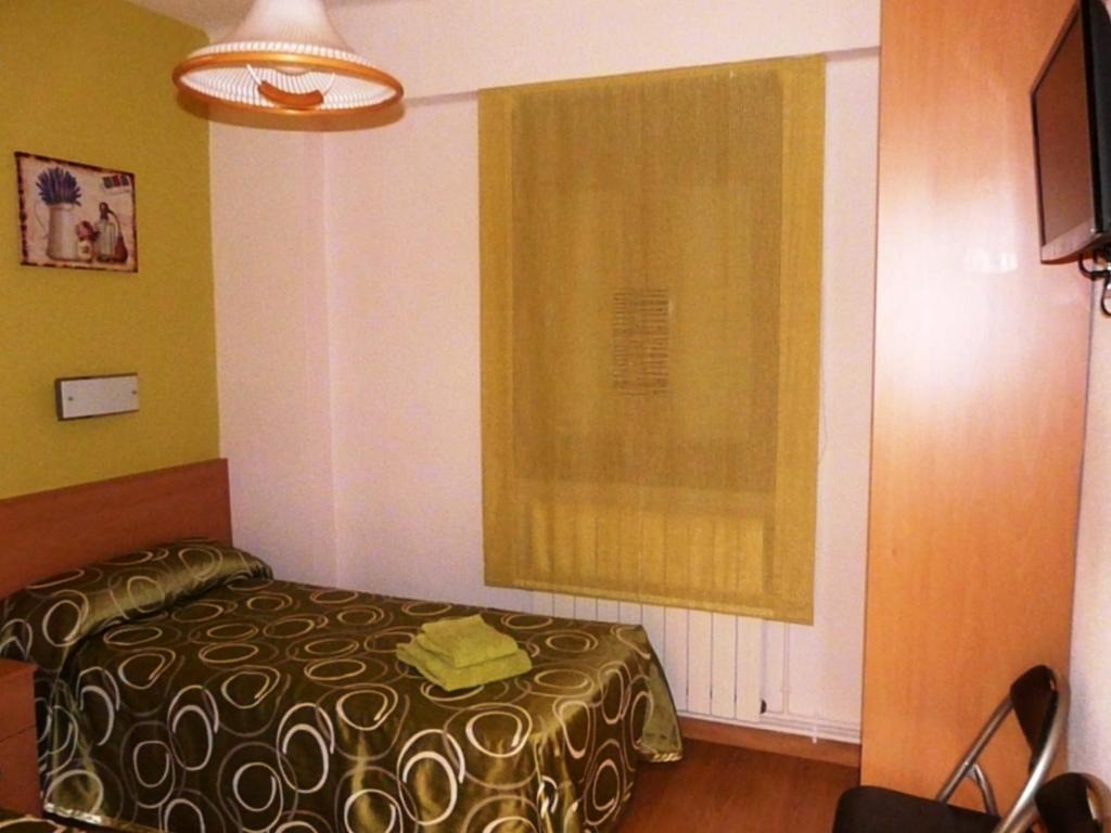 Apartamento Turístico Guara Casa Castro Barbastro Quarto foto